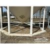 Image 2 : 1998 WHEATLAND GM3000SLM 3000 +/- BU HOPPER BIN