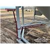 Image 3 : BEHLEN 14 FT 2800 +/- BUSHEL HOPPER BIN