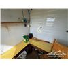 Image 8 : TERRA NOVA 6 FT X 5 FT X 8 FT GRAIN TESTING SHACK