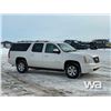 Image 2 : 2013 GMC Yukon XL Sports Utility Vehicle