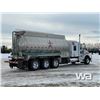 Image 3 : 2014 Kenworth T800 Tri Drive Sleeper Tank Truck
