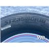 Image 6 : (8) Doublestar ST235/80R16 Tires & Rims