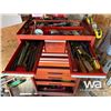 Image 9 : INTERNATIONAL TOOL CHEST W/ TOOLS