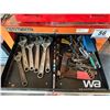 Image 6 : RED/ORANGE TOOL CHEST &TOOLS