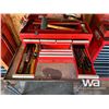 Image 8 : RED TOOL CHEST & TOOLS BLACK STAND