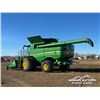 Image 4 : 2019 JOHN DEERE S780 COMBINE HARVESTER