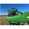 Image 7 : 2018 JOHN DEERE 735D 35 FT DRAPER COMBINE HEADER