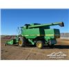 Image 4 : 1996 JOHN DEERE 9600 COMBINE HARVESTER