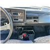 Image 10 : 1990 GMC TOP KICK S/A GRAIN TRUCK