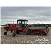 Image 3 : CASE INTERNATIONAL 8820 30 FT. SWATHER