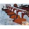 Image 3 : INTERNATIONAL 6 BOTTOM PLOW