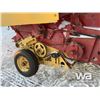 Image 10 : NEW HOLLAND 855 ROUND BALER