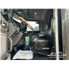 Image 7 : 2015 PETERBILT 367 TRI DRIVE SLEEPER TANK TRUCK