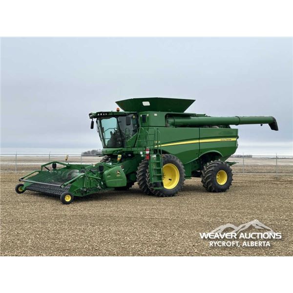 2013 JOHN DEERE S690S STS 4WD COMBINE HARVESTER