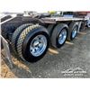 Image 52 : 2015 KENWORTH T880 TRI DRIVE SLEEPER WINCH TRACTOR