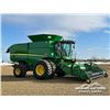 Image 2 : 2013 JOHN DEERE S680S STS COMBINE HARVESTER
