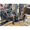 Image 23 : 2014 KENWORTH T800 TRI DRIVE SLEEPER TRUCK TRACTOR