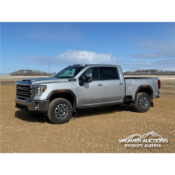 2022 GMC SIERRA 2500HD SLT CREW CAB PICKUP