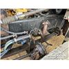 Image 28 : 2007 KENWORTH T800B TRIDRIVE SLEEPER TRUCK TRACTOR