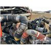 Image 36 : 2007 KENWORTH T800B TRIDRIVE SLEEPER TRUCK TRACTOR