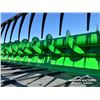 Image 9 : 2017 JOHN DEERE 635D 35 FT. DRAPER COMBINE HEADER