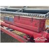 Image 15 : VERSATILE 2400 SWATHER HEADER