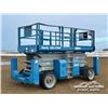 Image 1 : 2002 GENIE GS-4390 4X4 DUAL FUEL SCISSOR LIFT