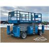 Image 3 : 2002 GENIE GS-4390 4X4 DUAL FUEL SCISSOR LIFT