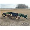 Image 2 : JOHN DEERE A2600 4 BOTTOM PLOW