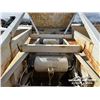 Image 32 : 2000 ARNES TRIDEM BOTTOM DUMP TRAILER