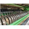 Image 13 : 2018 JOHN DEERE 560M SILAGE ROUND BALER
