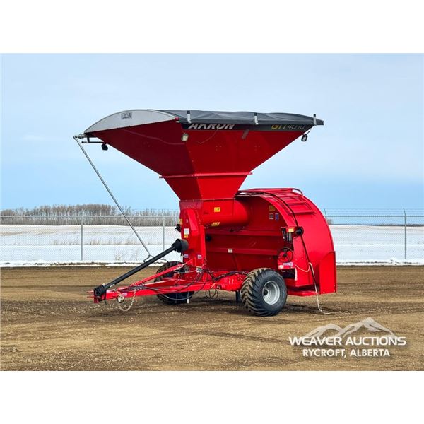 2020 AKRON GTT4010 10 FT. GRAIN BAGGER