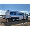 Image 3 : 2015 MACK GU713 T/A 16820 LITRE FUEL TRUCK