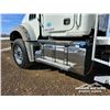 Image 76 : 2015 MACK GU713 T/A 16820 LITRE FUEL TRUCK