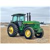 Image 2 : 1990 JOHN DEERE 4555 MFWD TRACTOR