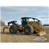 Image 2 : 2016 CAT 545D 4X4 GRAPPLE SKIDDER