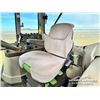 Image 6 : 2006 JOHN DEERE 7220 MFWD TRACTOR