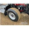 Image 42 : 2018 KENWORTH T800 TRI DRIVE SLEEPER TRUCK TRACTOR