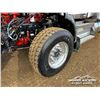Image 44 : 2018 KENWORTH T800 TRI DRIVE SLEEPER TRUCK TRACTOR
