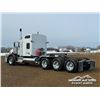 Image 4 : 2018 KENWORTH T800 TRI DRIVE SLEEPER TRUCK TRACTOR