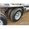 Image 57 : 2018 KENWORTH T800 TRI DRIVE SLEEPER TRUCK TRACTOR