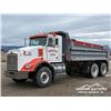 Image 1 : 2002 KENWORTH T800 T/A DUMP TRUCK