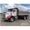 Image 1 : 2002 KENWORTH T800 T/A DUMP TRUCK