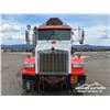 Image 57 : 2003 KENWORTH T800 T/A PLOW & SANDER TRUCK