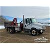Image 2 : 2002 INTERNATIONAL 4300 S/A FLATBED BOOM TRUCK