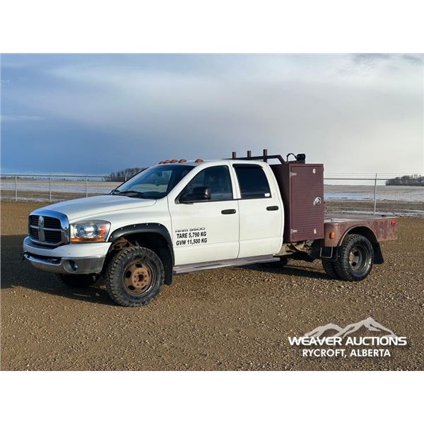 2006 DODGE RAM 3500HD CREW CAB FLATBED TRUCK