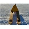 Image 7 : 4,400 LB. INDUSTRIAL PALLET JACK