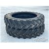 Image 4 : (2) GOODYEAR 380/90R 46 SPRAYER TIRES