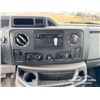 Image 11 : 2012 FORD E450 S/A CUBE VAN TRUCK