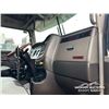 Image 56 : 2021 KENWORTH W900 T/A SLEEPER TRUCK TRACTOR